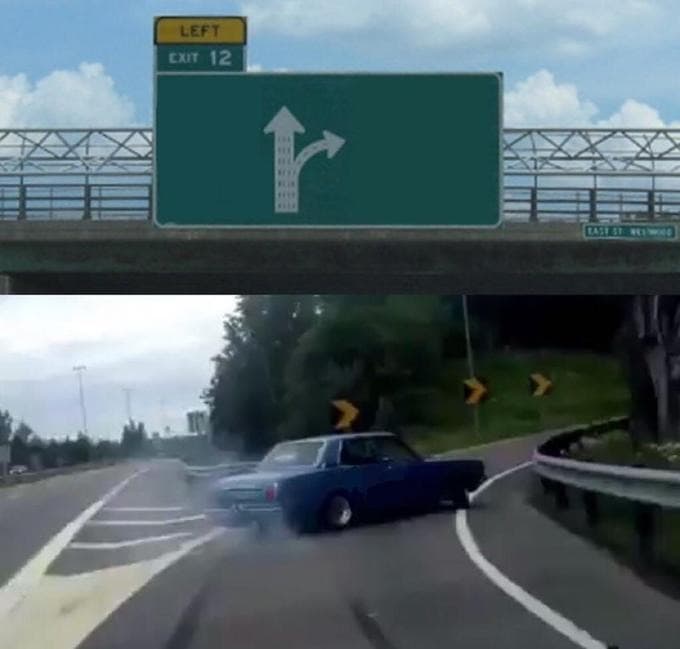 Carro Fazendo Zigue-Zague