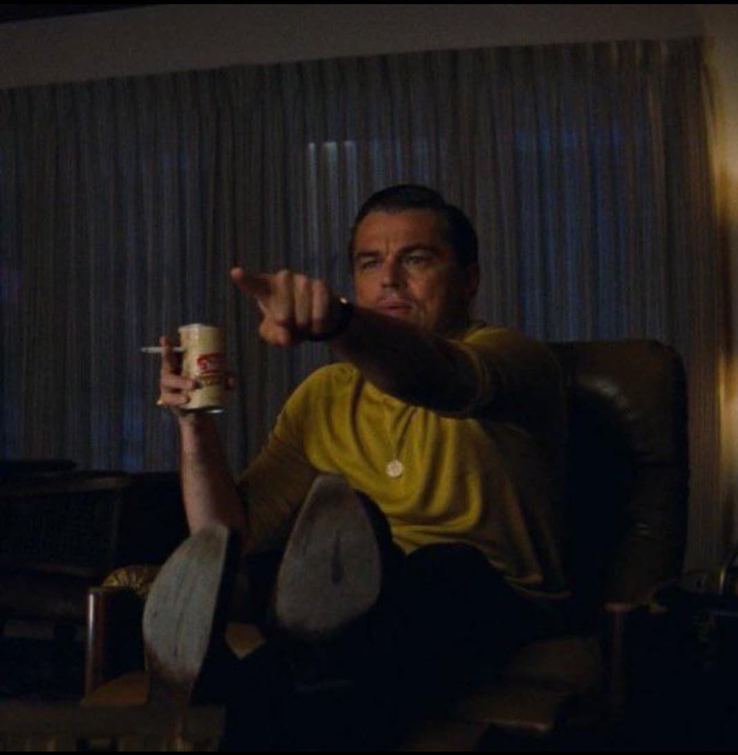 Leonardo DiCaprio Apontando